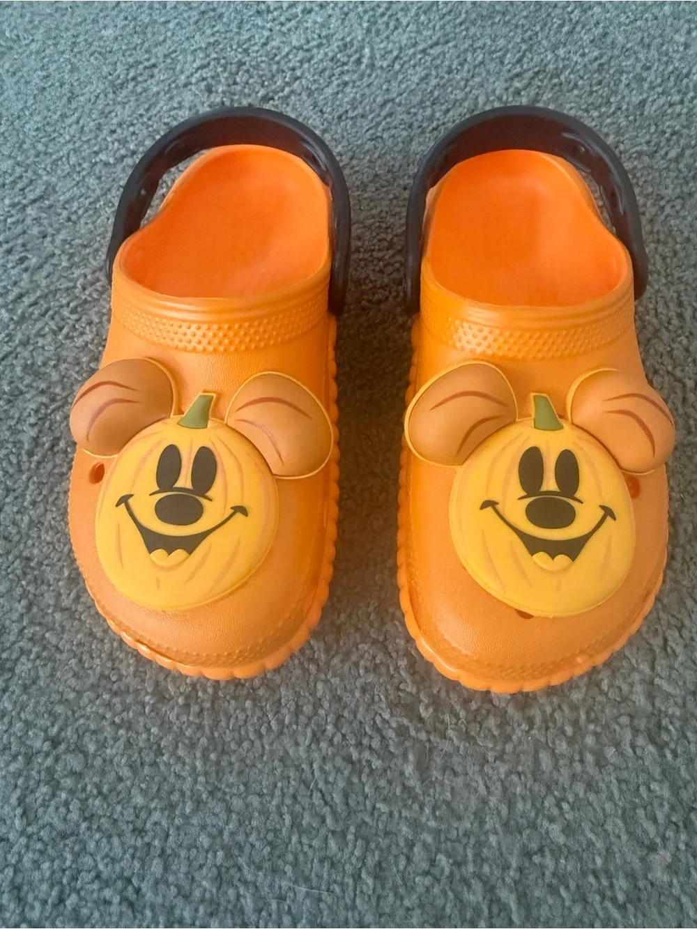 CROCS Kids Disney Orange Pumpkin-Mickey Mouse Halloween Clogs with Black Strap